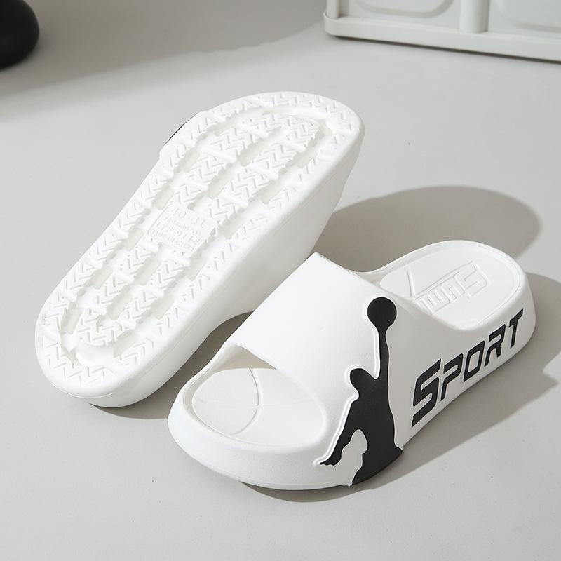 

Trendy men s slippers outdoor versatile outdoor sports one-word sandals beach casual sandals men 40-41