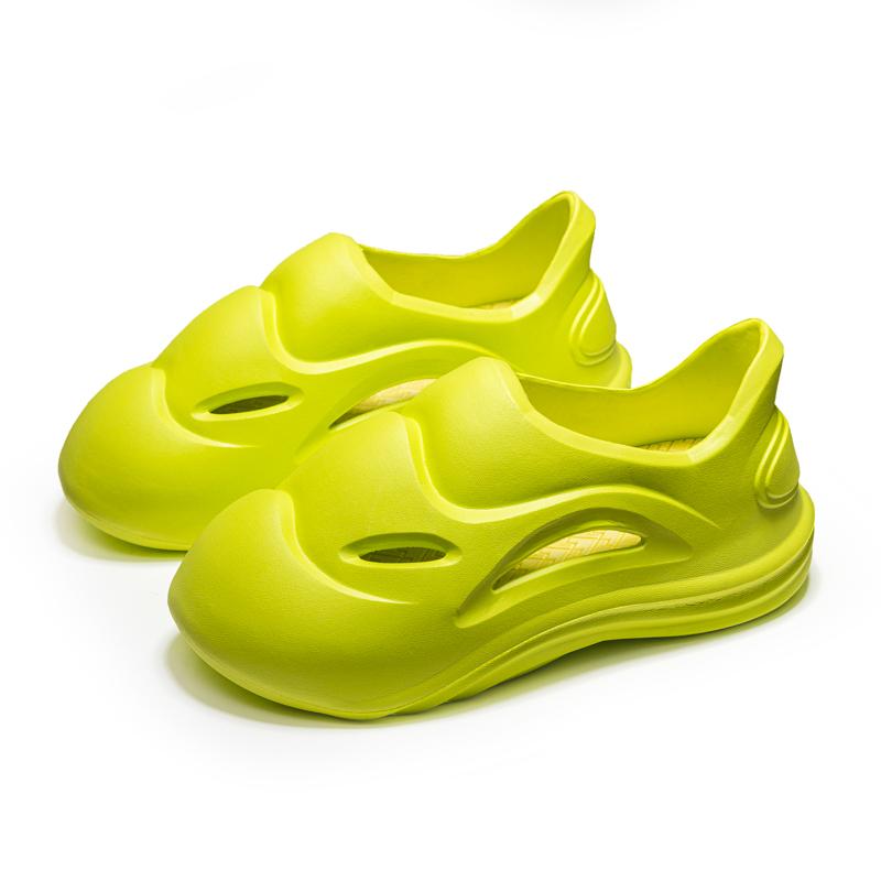 Fashion New Couple's Slippers Non-Slip Light Home Shoes for Men and Women Soft Comfort Beach Shoes Outdoor Waterproof Shoe Mens Slipper