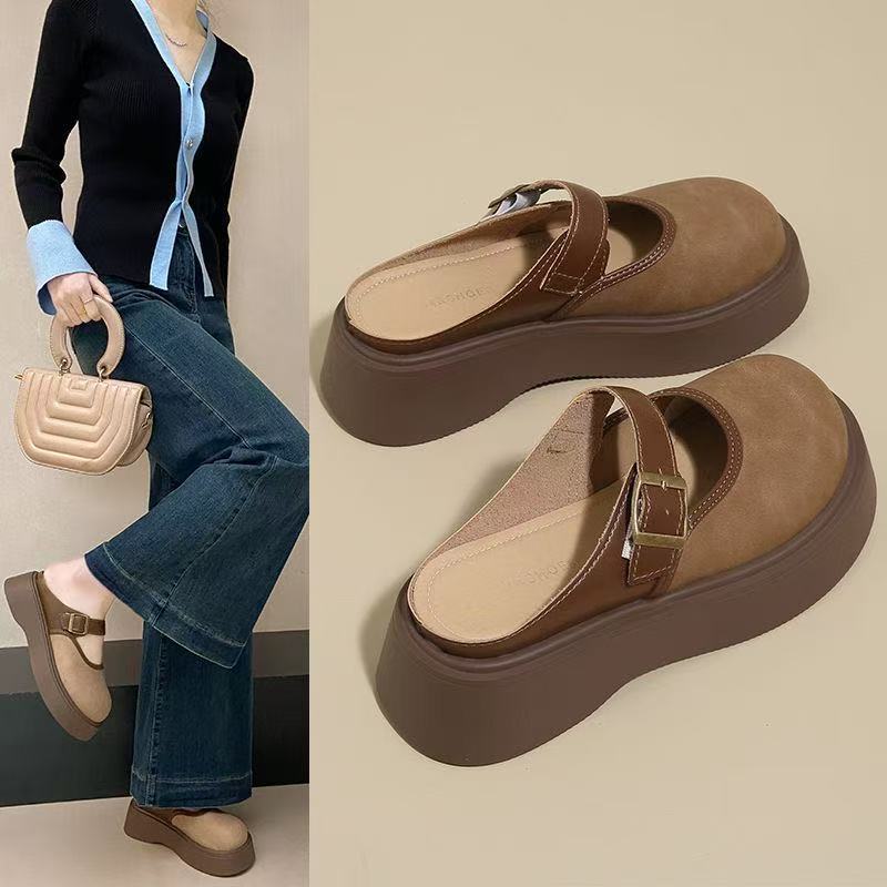 2025 vår og sommer ny dame koreansk yttertøy veske hode halv slep brettsko retro mote små plattformslippers