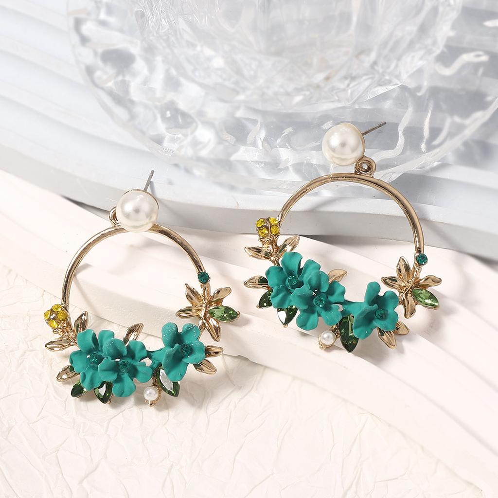 Fashionable country style, sweet and fresh, soft clay flower imitation pearl geometric round earrings, simple and versatile