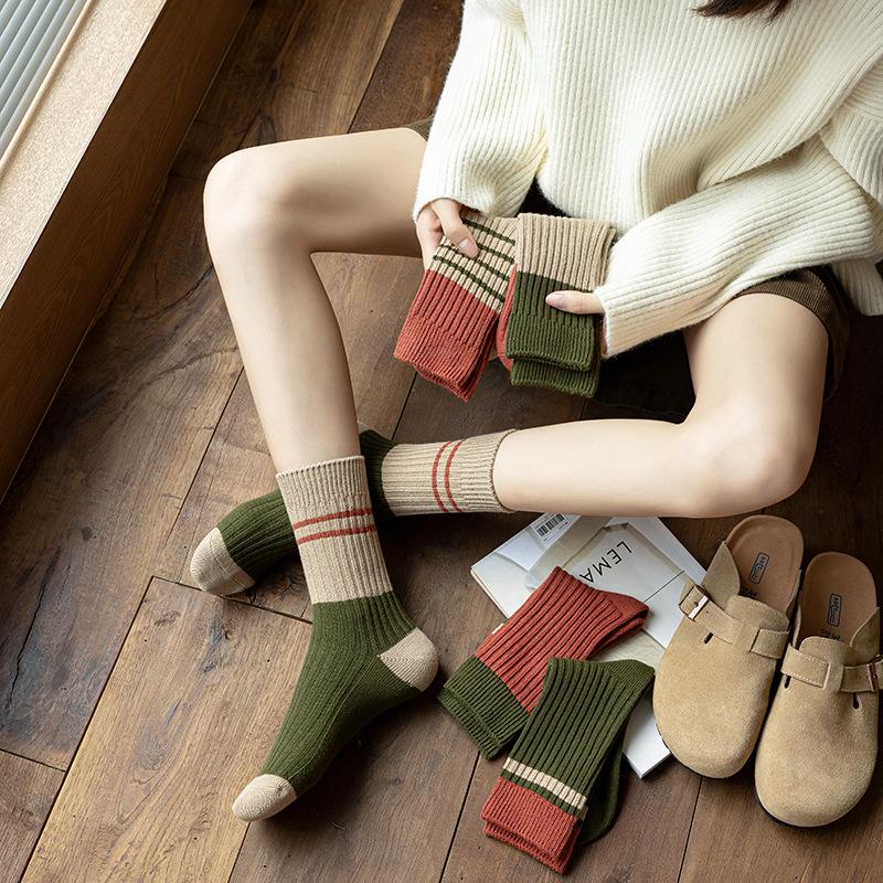 Female Autumn and Winter Thickened Warm Pure Color Cotton Color Striped Retro Tube Stack Socks
