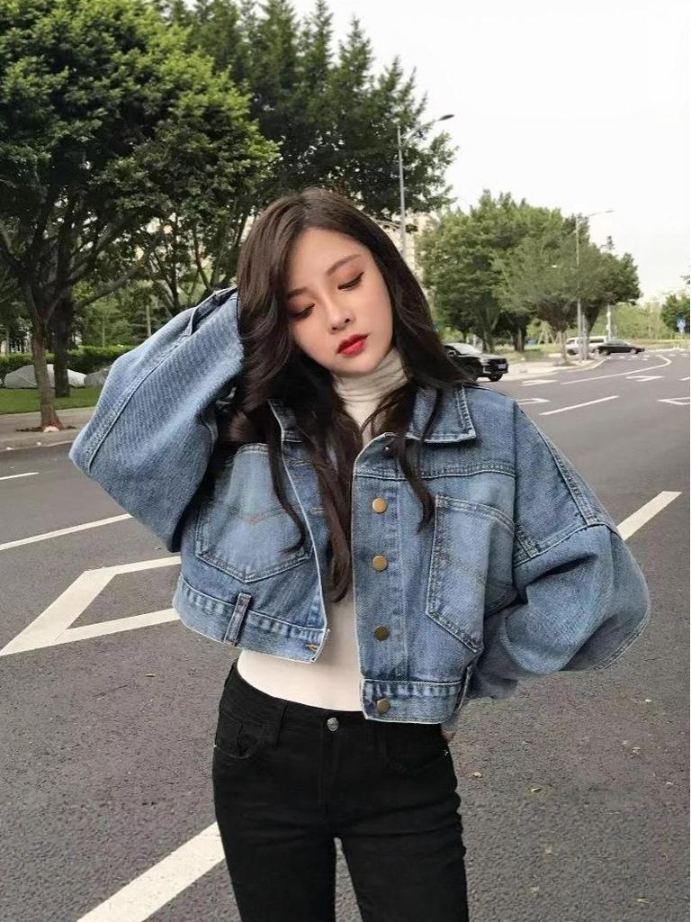 2025 Autumn Women's Korean Style Loose Batwing Sleeve Cropped Denim Jacket