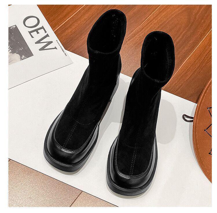 2025 Retro Chunky Heel Sockenstiefel: Damen Stiefeletten im britischen Stil mit hohen Absätzen und dicken Sohlen für Influencer