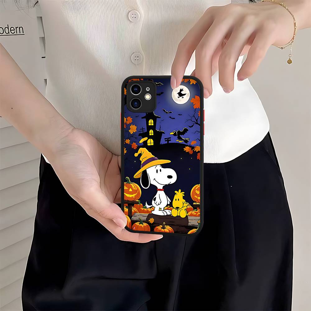 Cute Cartoon S-Snoopys For IPhone 16 15 14 13 12 11 Pro Max X XS MAX Plus Translucent Black Phone Cover