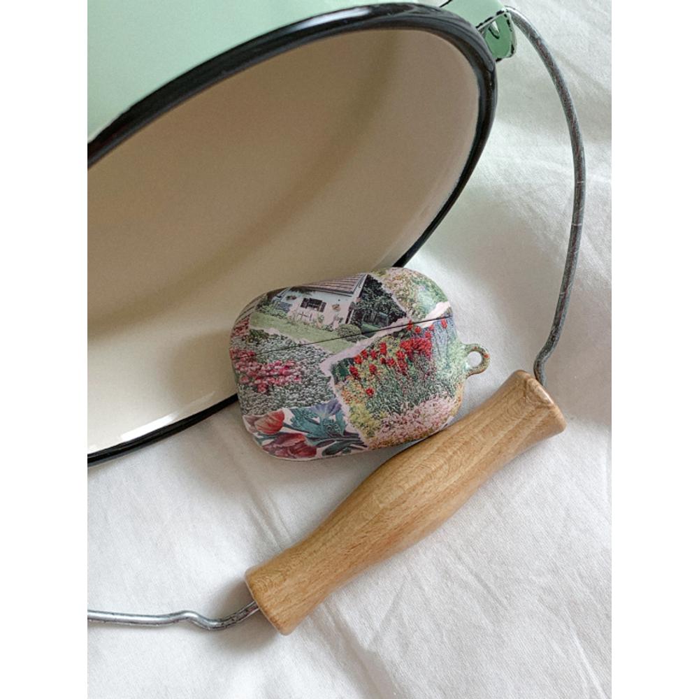 

Mademoment Дизайн Коллаж Сад [Твердый чехол для AirPods Серия Брелок] AirPods 4