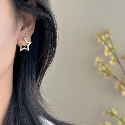 Geometric Hollow Pentagram Earrings Women's Retro Fashion Minimalist High-end Cold Wind Ear Buckle Back-to-school Ambience Trendy Jewelry