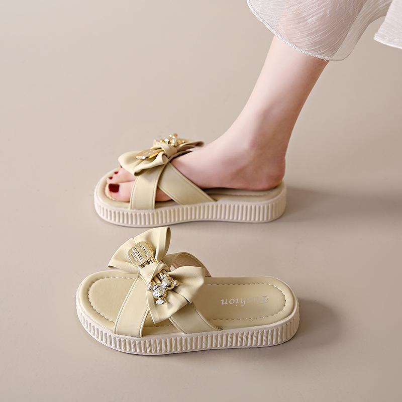 Летние милые тапочки с медведем для женщин — фото 9