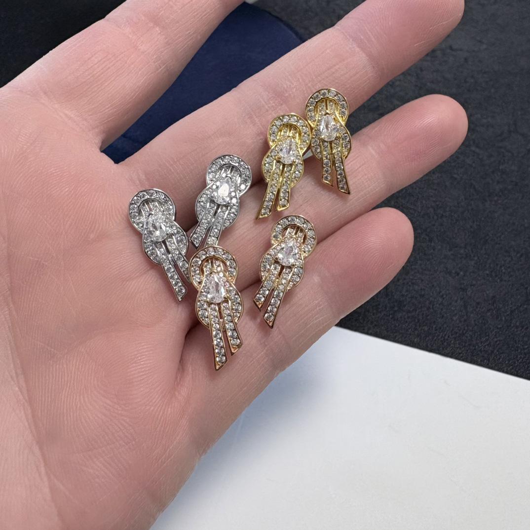 

Rose Gold Full Diamond Horseshoe 8-Shaped Clasp Stud Earrings, Unisex High-Quality Sub-Gold 18K Gold Plated Earrings рожевий колір золота