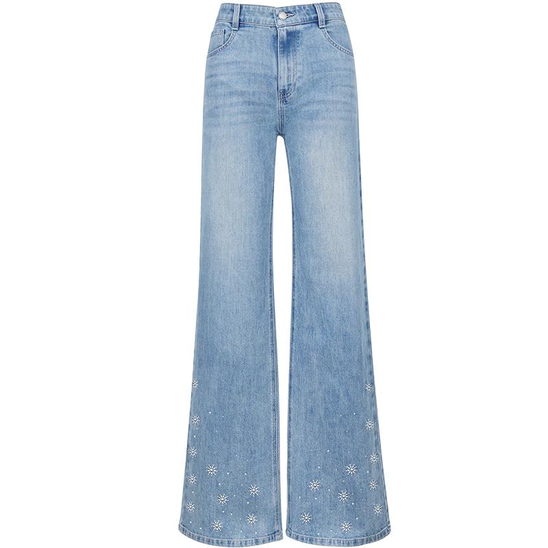 VEROMODA Women s Rhinestone Pocket Flared Jeans L