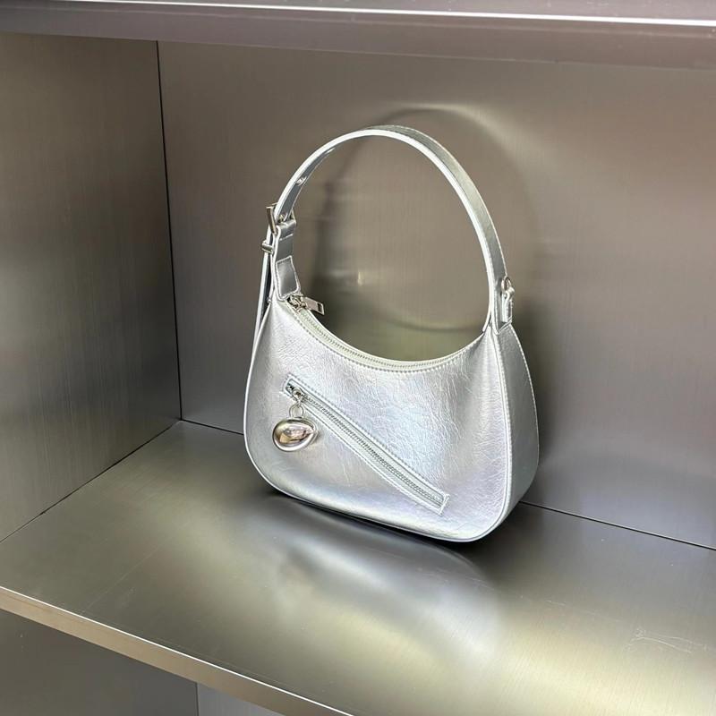 

Сумка-седло из искусственной кожи с серебряным шариком на плече, сумка через плечо Niche Design, маленькая сумка-полумесяц подмышкой