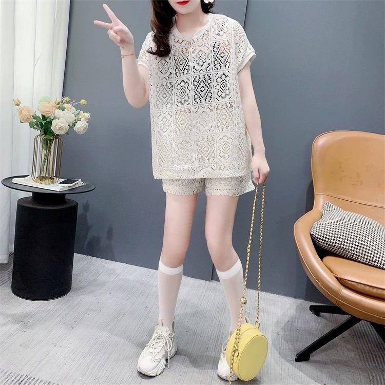 

2026 High-End French Apricot Lace Women s T-shirt & Shorts Set: Stylish & Trendy Age-Reducing Summer Fashion XXXL [Recommended 141-160 lbs]