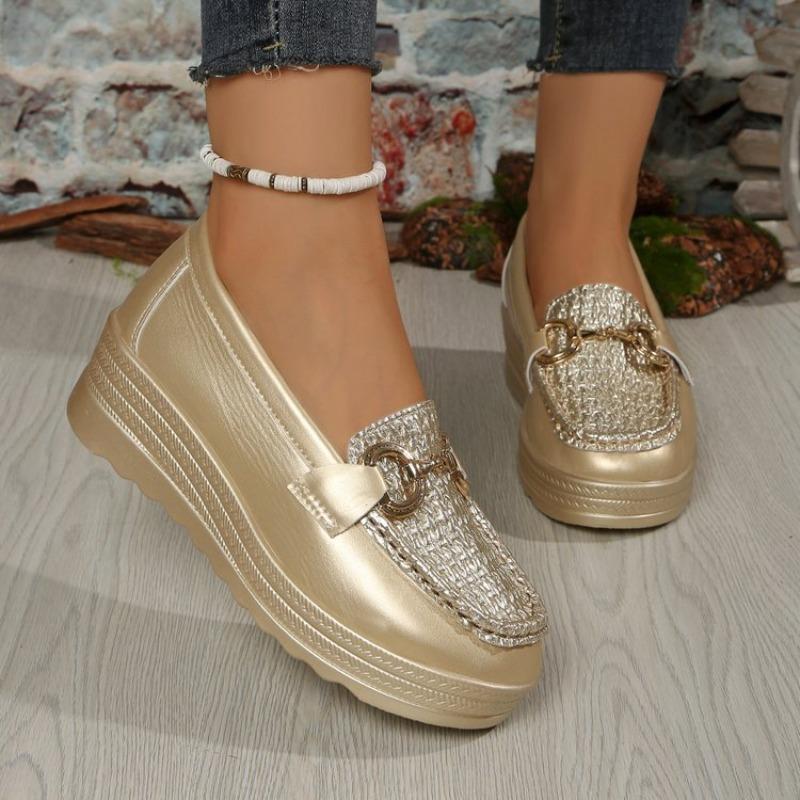 Women's Plus Size Slip-On Loafers, Platform Block Heel Casual Flats with Metal Buckle