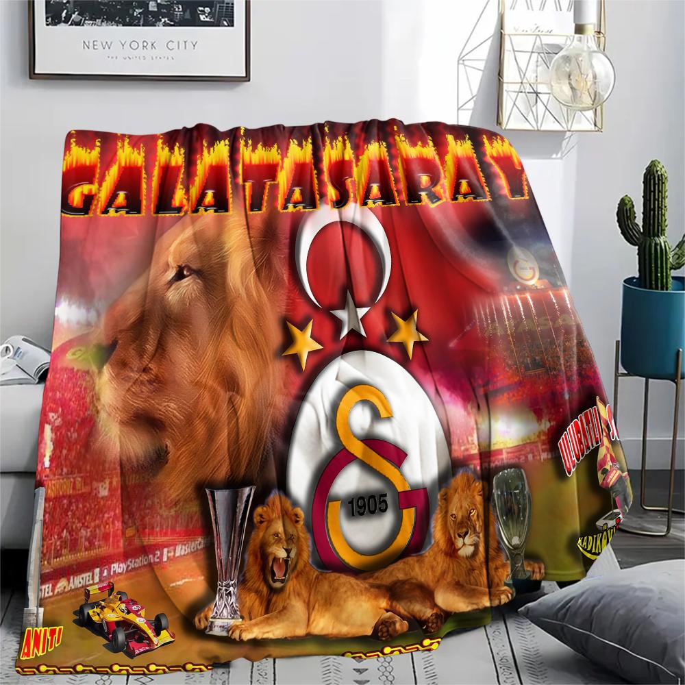 Galatasaray pattern Flannel Blanket, High quality Comfortable for All Seasons, Home Decor, Warmth and Comfort, Perfect for Gifts.