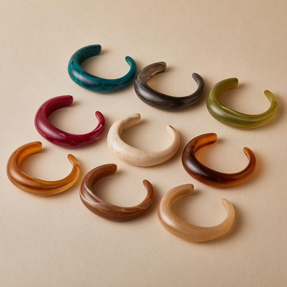 Offener Armreif Unregelmäßiger Armreif Acryl Retro Handring Übertriebenes Armband Modeschmuck