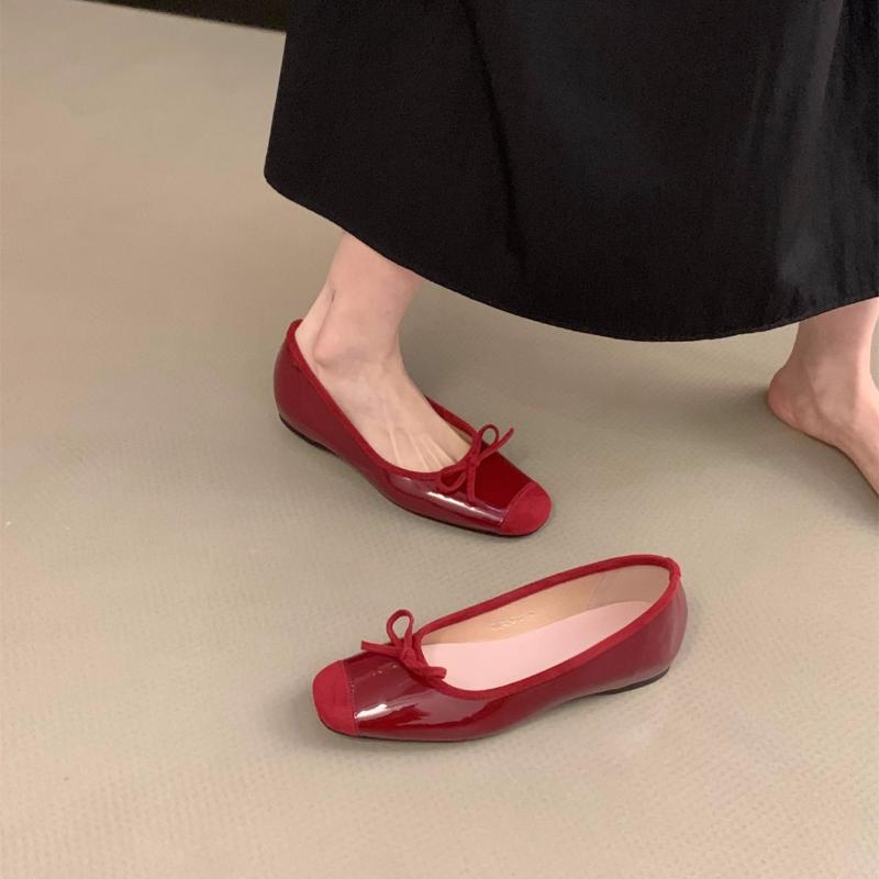2026 Style Luxury Woman Flat Sandal Dress High Heels Retro Closed Square Toe Mules Shoes Girls Wedding Shoes Casual Flat Shoes