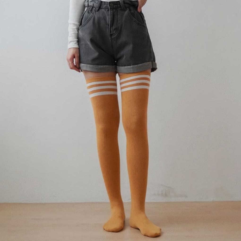 

Winter Forest Color Daily Knee Socks (10ea) Red Bean