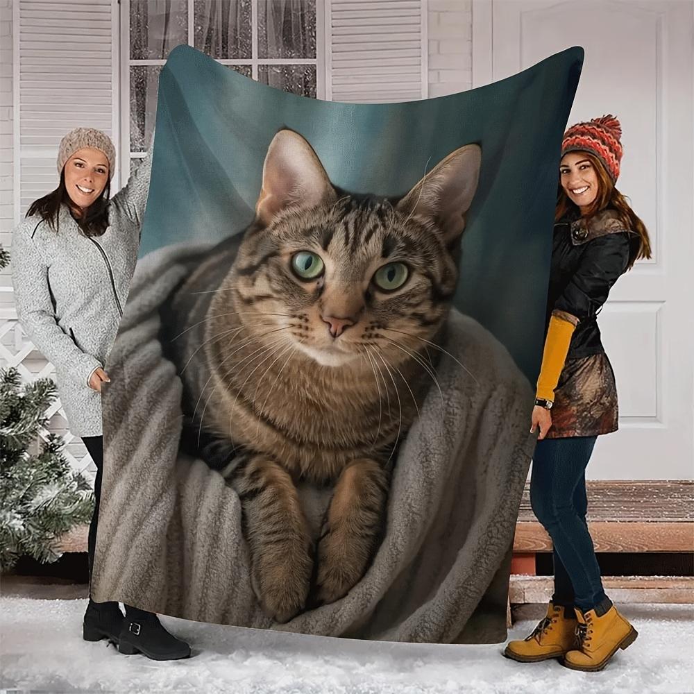 Cute Pet Cute Cat Blanket Fun Kitten Soft Flannel Blanket Modern Suitable for Home Air Conditioner Blanket