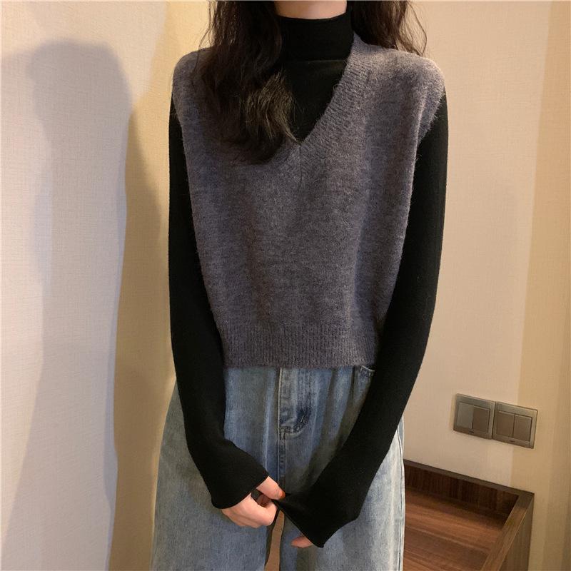 

2024 Petite Women s V-Neck Knit Sweater Vest - Sleeveless & Short for Autumn/Winter M (45-55 kg)
