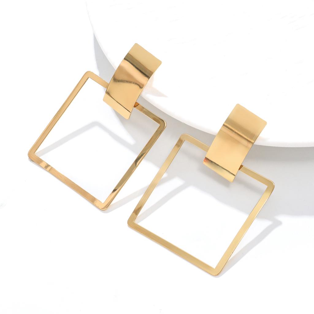 Trendy personality exaggerated geometric oval hollow square circle versatile earrings suitable for street photography
