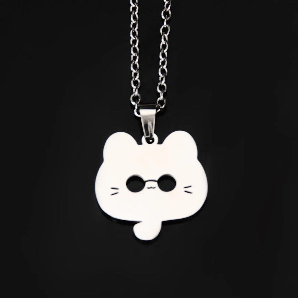 Anime Jujutsu Kaisen Necklace Gojo Satoru Cute Cat High School Emblem Pendant Necklaces for Women Men Jewelry Accessories