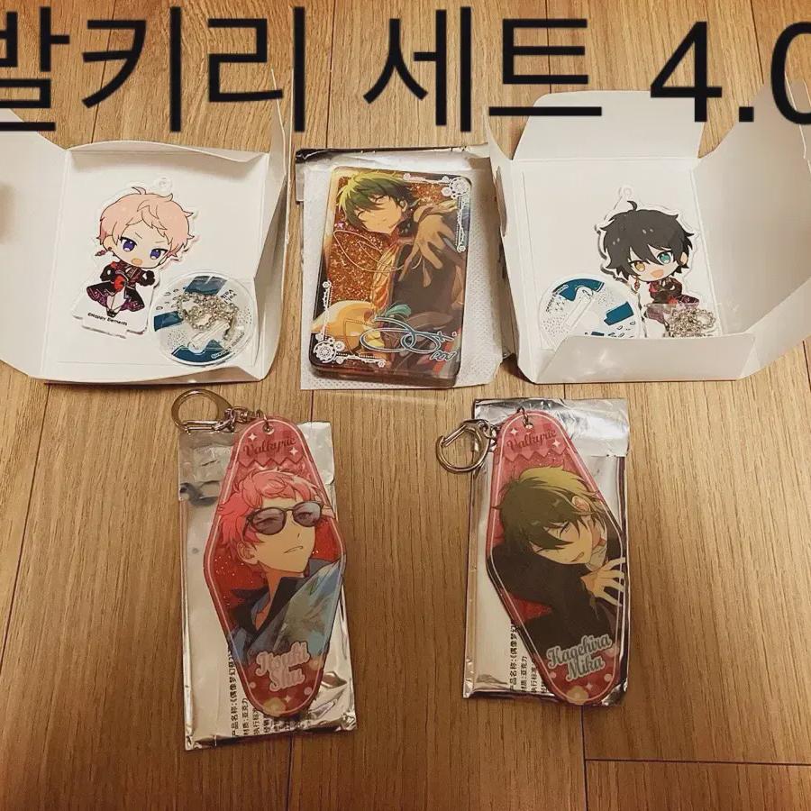 

Ansta Valkyrie Itsuki Shu, Mika Hotel Keyring Cafe Collaboration Acrylic