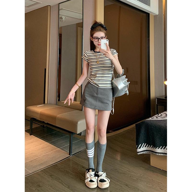 Striped Slim-fit Front Shoulder Short-sleeved T-shirt Women's Summer New Small Spice Girl Short Bottoming Shirt Tide