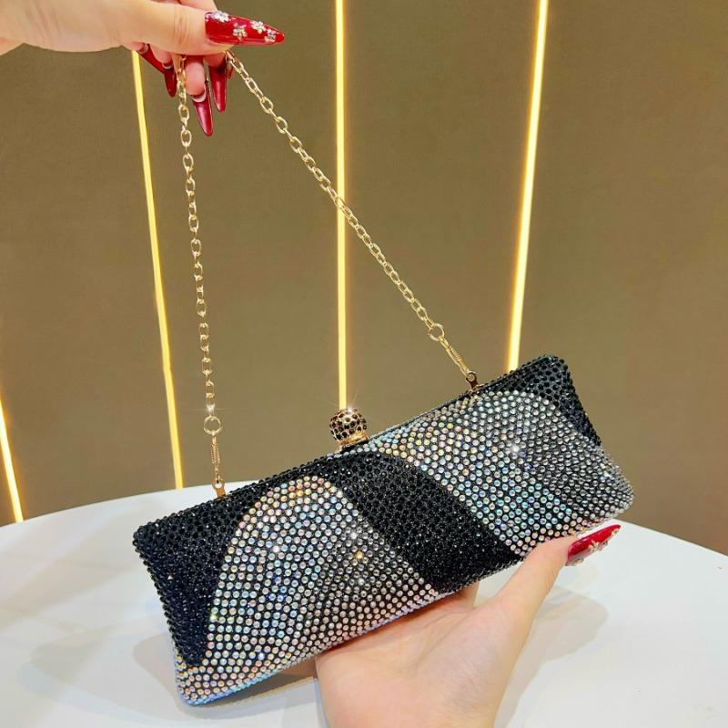 A High-end and Fashionable Crossbody Bag with Gradient Gold and Diamond Color for The Evening