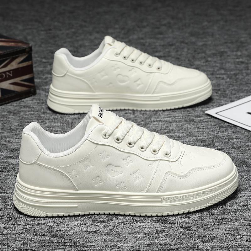 Four Seasons Casual Board Shoes Versatile Breathable Little White Shoes Trendy Sneakers Men's Shoes