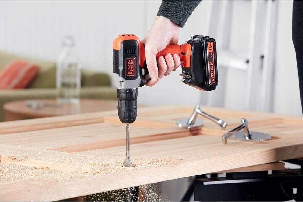 Дрель-шуруповёрт Black & Decker BCD001C1