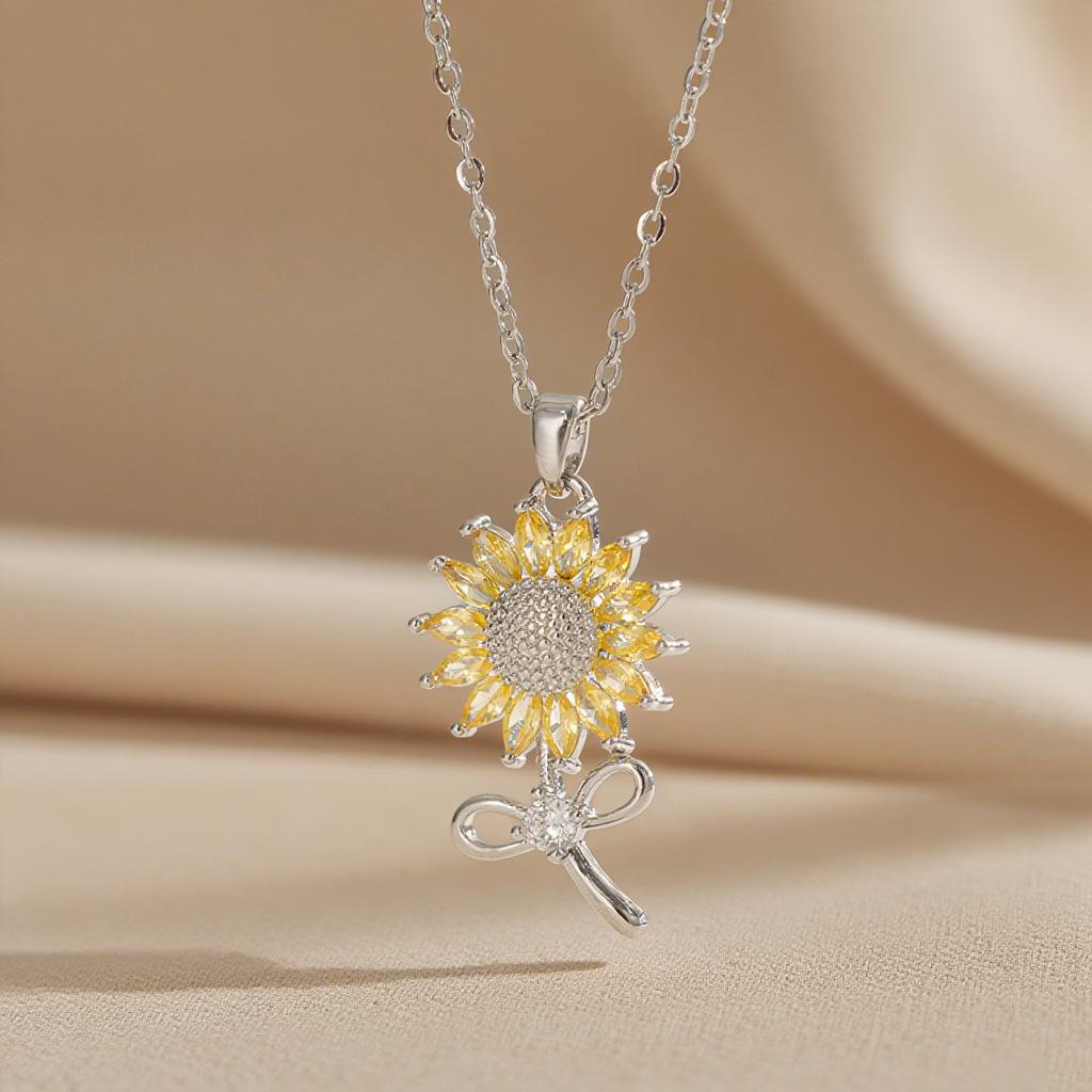 Niche New‑Design Sunflower Zircon Titanium‑Steel Women Necklace, Delicate Sunflower‑Motif Collarbone Chain Jewelry