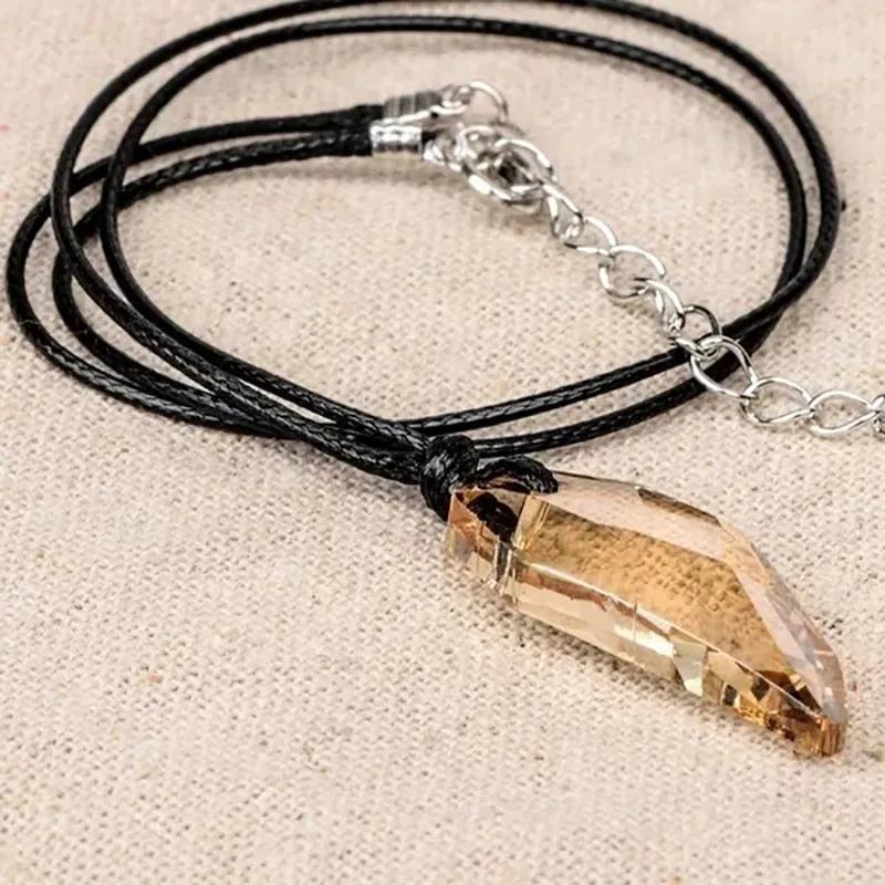 Ready Stocked Crystal Wolf Tooth Wax Rope Pendant Couple Necklace New Fashion Unisex JewelryHot Sell