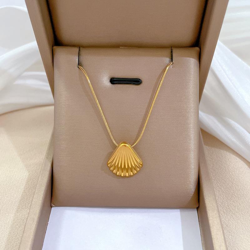 Cold Wind Shell Personality Minimalist Wind Furnace Real Gold Necklace Female Collarbone Chain