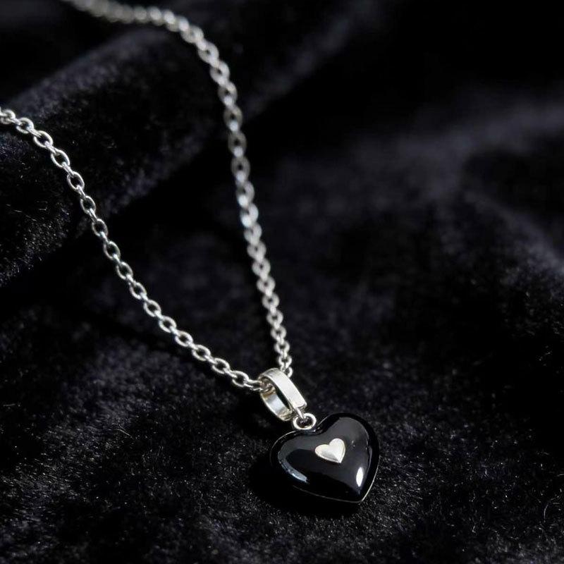Longevism~ Wind Black Love Pendant Silver Necklace Women's Fashion Design Clavicle Chain Accessories