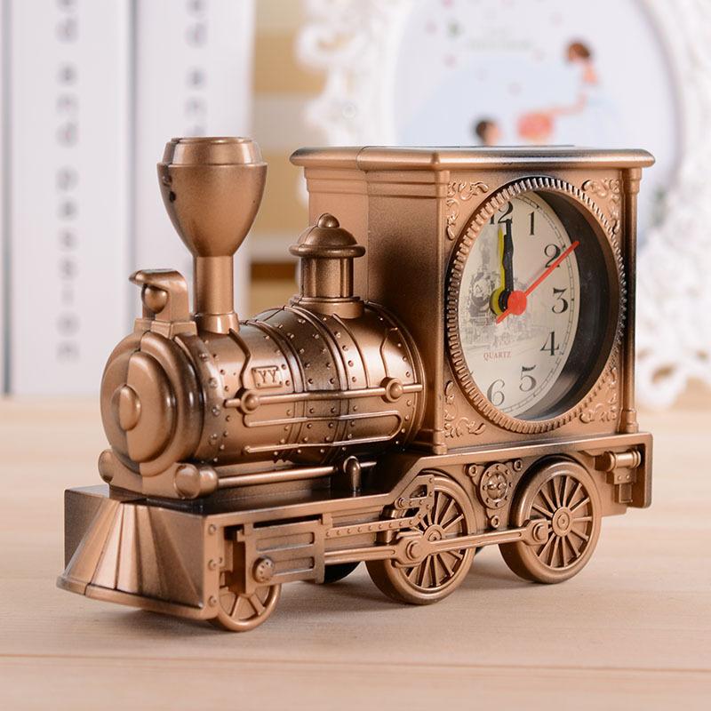 Fashion Personality Lastic Model Clock Retro Nostalgic Locomotive Alarm Clock Decoration Creative Home Gift Alarm Clock
