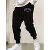 Partea de jos – Pantaloni de trening și colanți