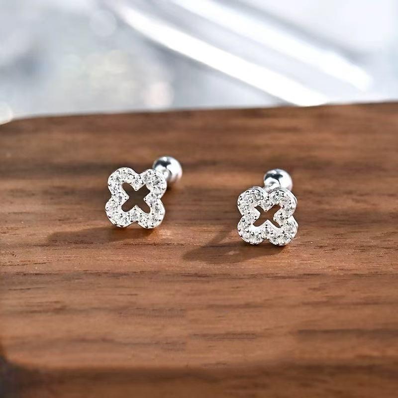 Earring Set for Women - Four-Leaf Clover Earrings, High-end and Luxurious Ear Jewelry with A Sophisticated Style