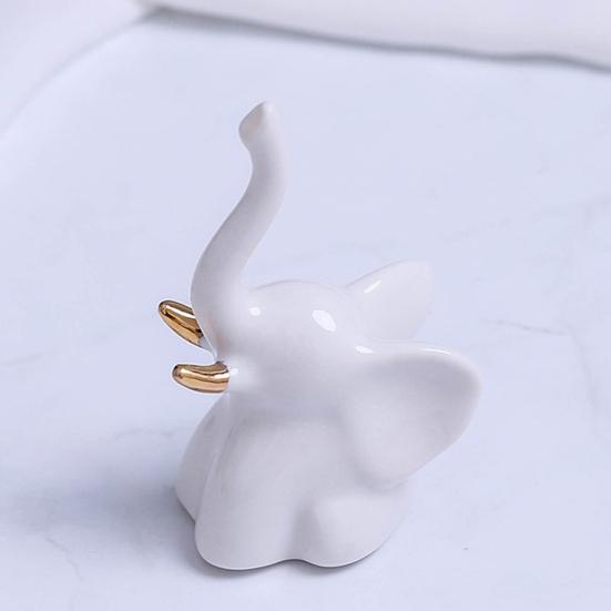 Cute Rabbit Sculpture Vibrant Color Long Lasting Wide Application