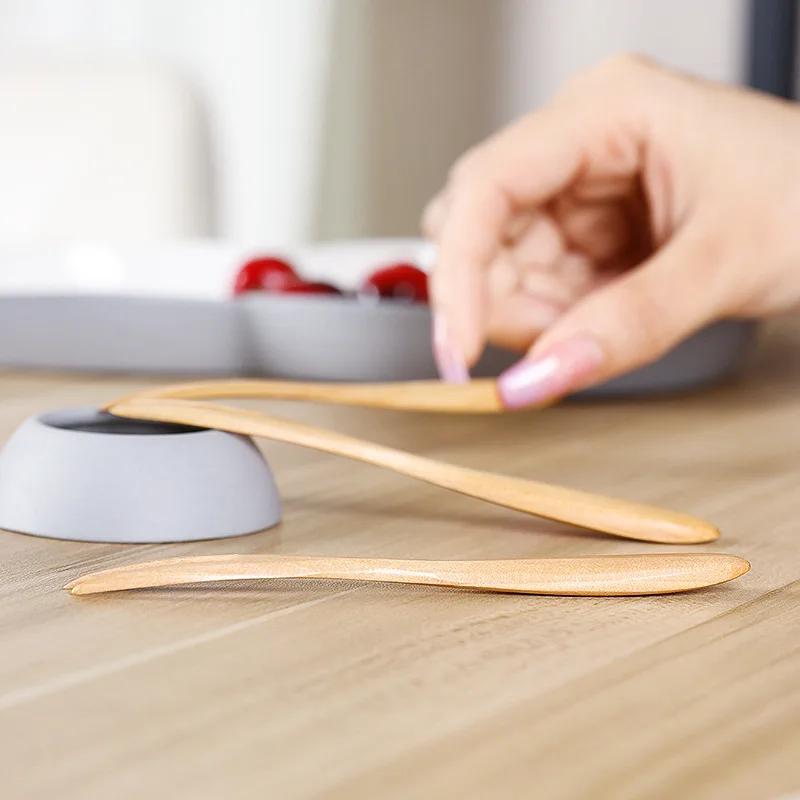 New Fruit For K Wooden Two-Tine Fork Tableware Multiple Use Snack Cake Dessert Forks Cafeteria Restaurant Flatware Kitchen Spaces Tool