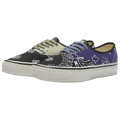 Auténticas 44 LX Zapatillas Unisex con Banda Negra y Morada VN000D9NBMB
