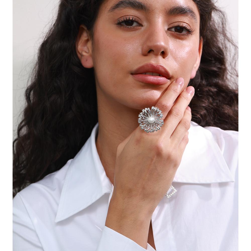 Yhpup Trendy Stainless Steel Pearl Flower Adjustable Ring Gold & Platinum Plated Stylish Unique Finger Jewelry Accessories Gift