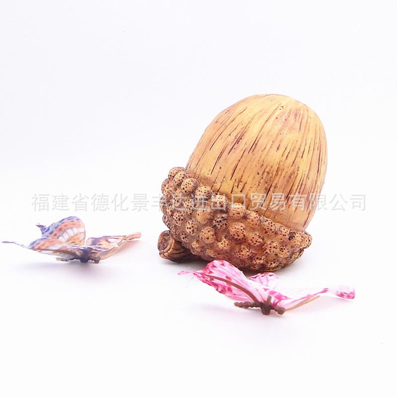Resin Thanksgiving Pine Cone Turkey Decoration Ornament