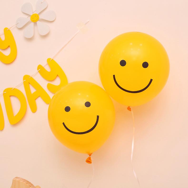 Yellow Smiley Face Balloon for Children s Party Decoration