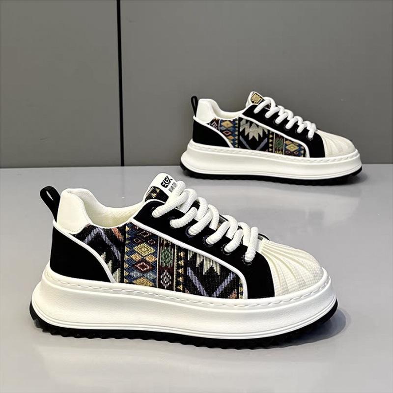 Herbsttrend beliebte Herrenschuhe trendige brandneue Mode Freizeitschuhe Herren bequeme und vielseitige Low-Top Sportschuhe Herren