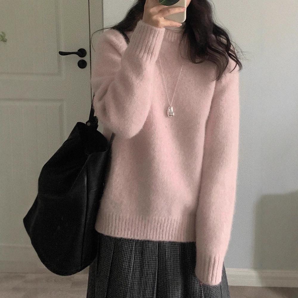 Pink Wool Knit Sweater: Women’s Loose, Soft, Long Sleeve Pullover - Simple, Sweet, and Trendy.