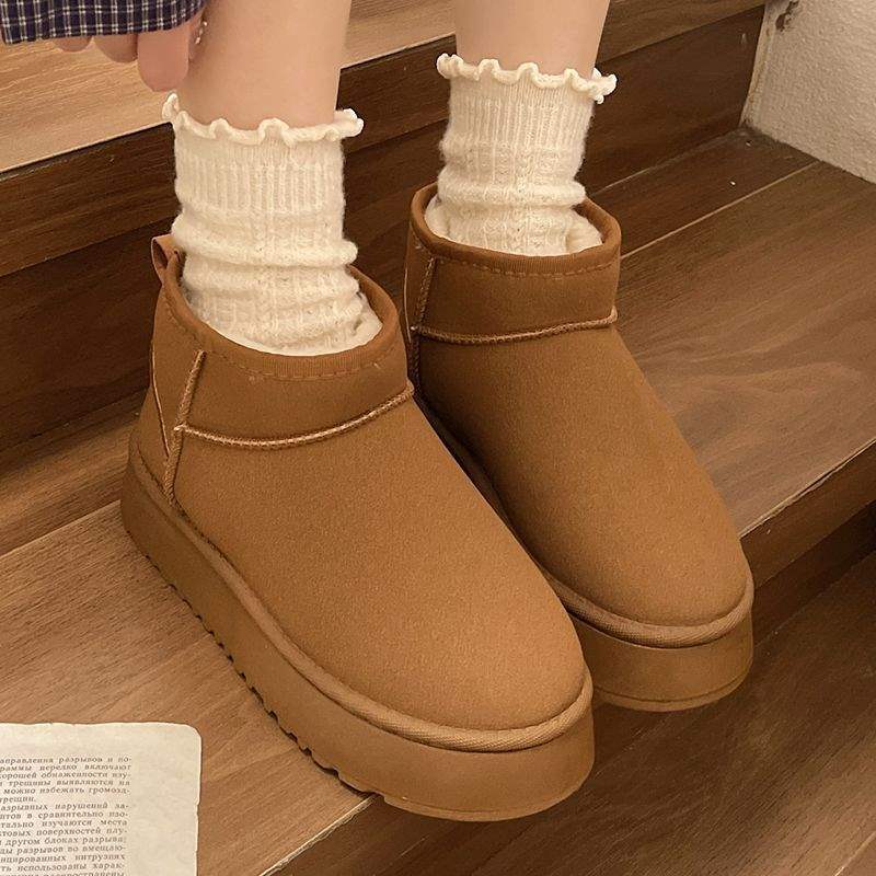 Fleece snow boots women wear thick soles winter 2025 new fur integrated short boots thickened non-slip cotton shoes
