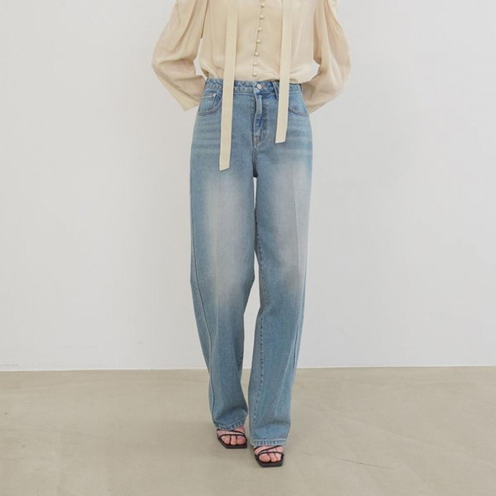 On On Men S Tapered Denim pantS nej5Sl229