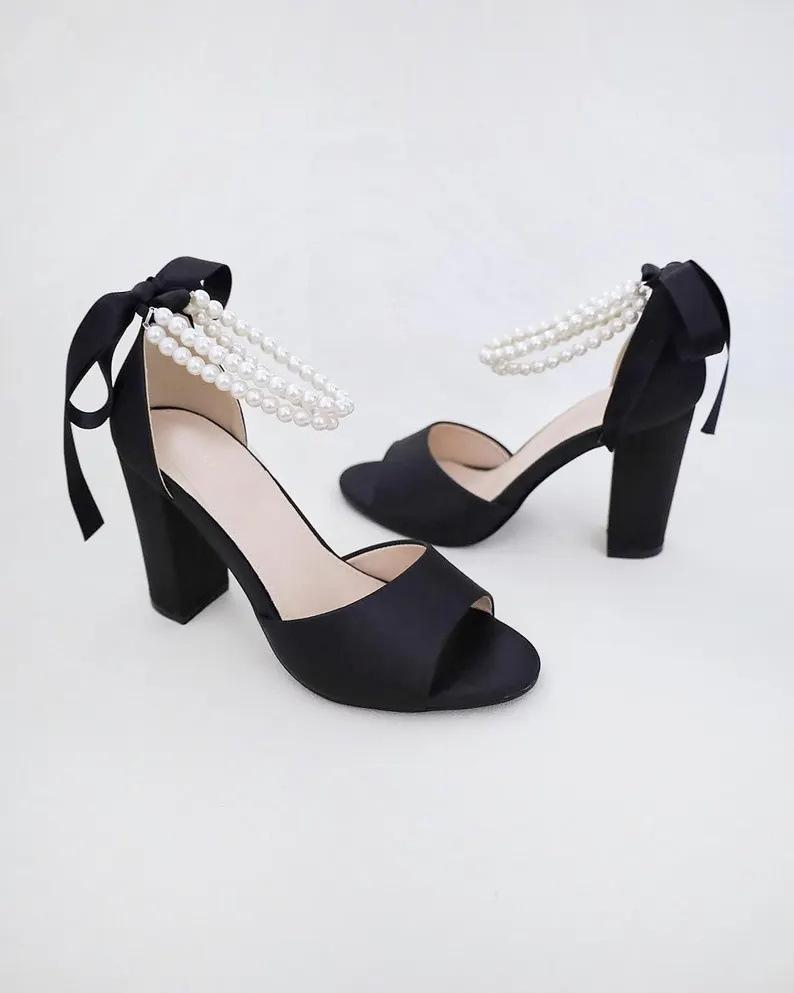 New Xiaoxiangfeng high heels women's thick heels sexy sandals versatile fairy with skirt ribbon bow pearl 43