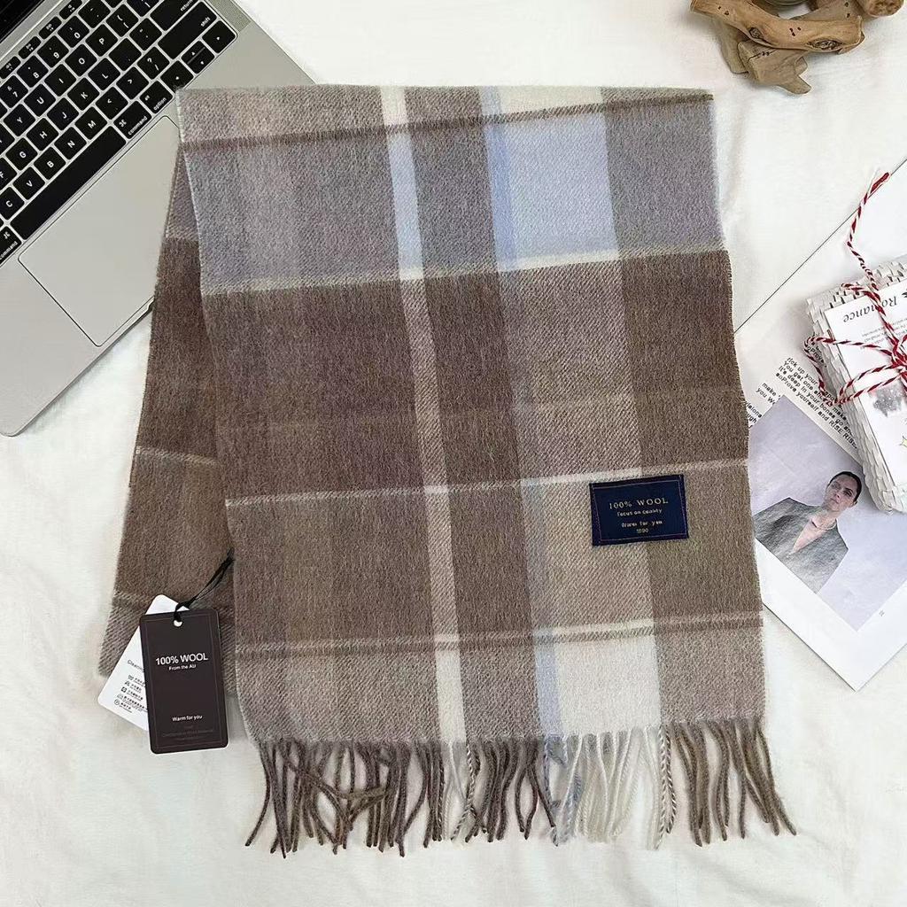 Xiaohongshu Popular Cherry Red New Year'S Red 100% Wool British Versatile Scarf Women'S And Men'S Cashmere Warm Scarf