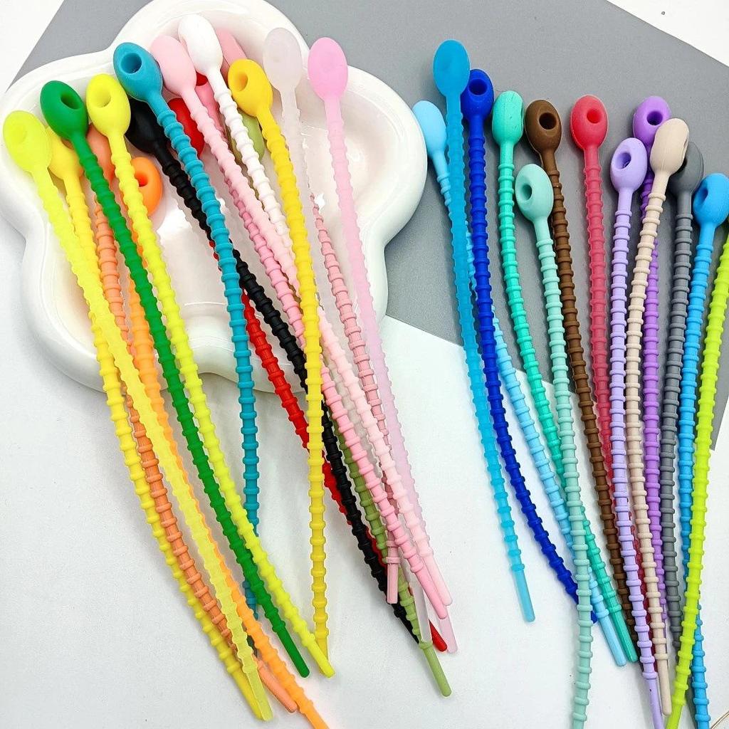 Newcomer Exclusive: Anti-Lost Silicone Cable Tie and Key Ring Set