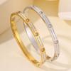 Fashion High-end Titanium Steel Buckle  Jewelry Does Not Fade Female Zircon Micro-inlaid Gold Stainless Steel 